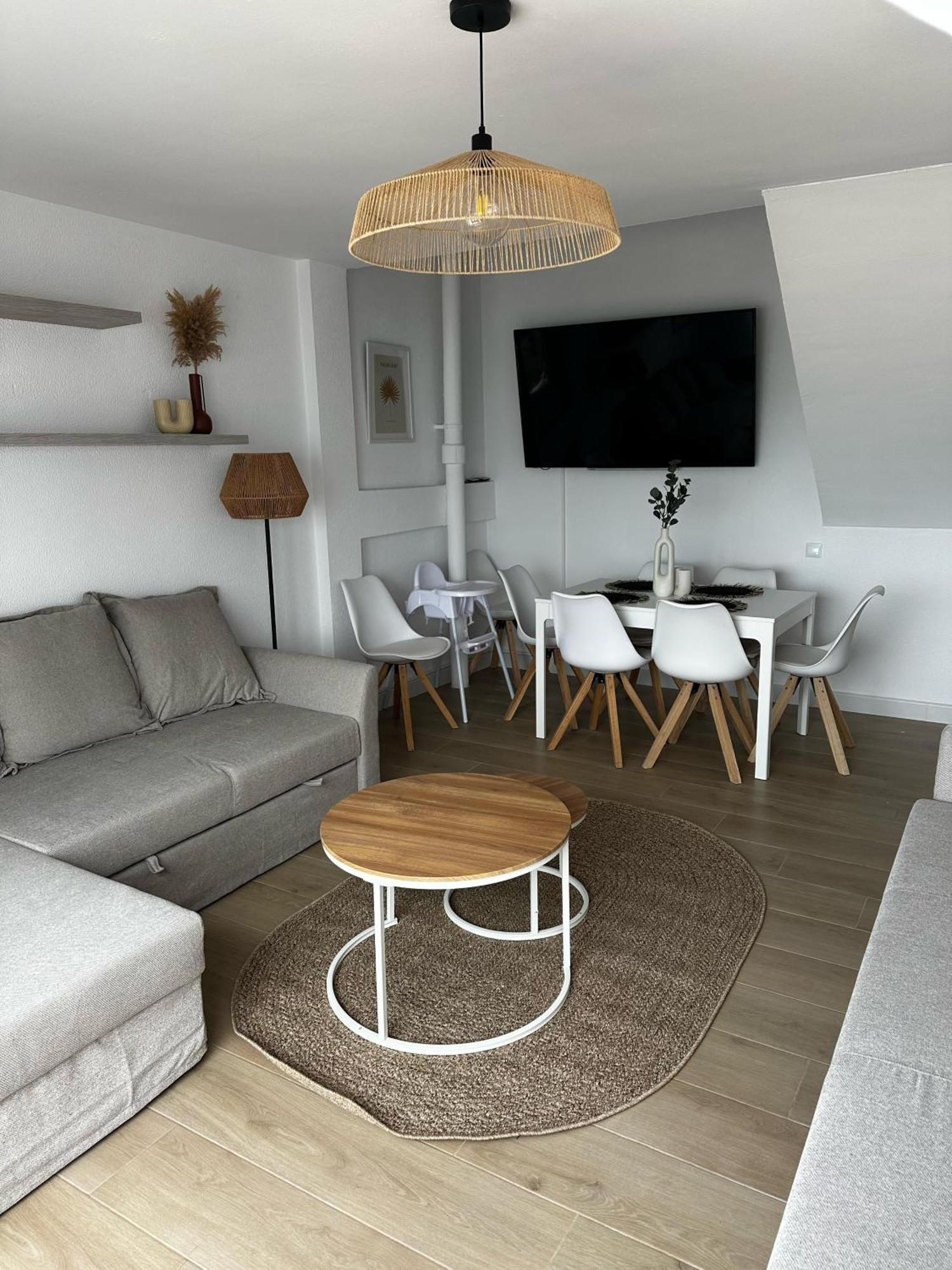 Gatu Villa Mar "Preferente Para Mayores De 25 Anos Y Familias " 엘푸에르토데산타마리아 외부 사진