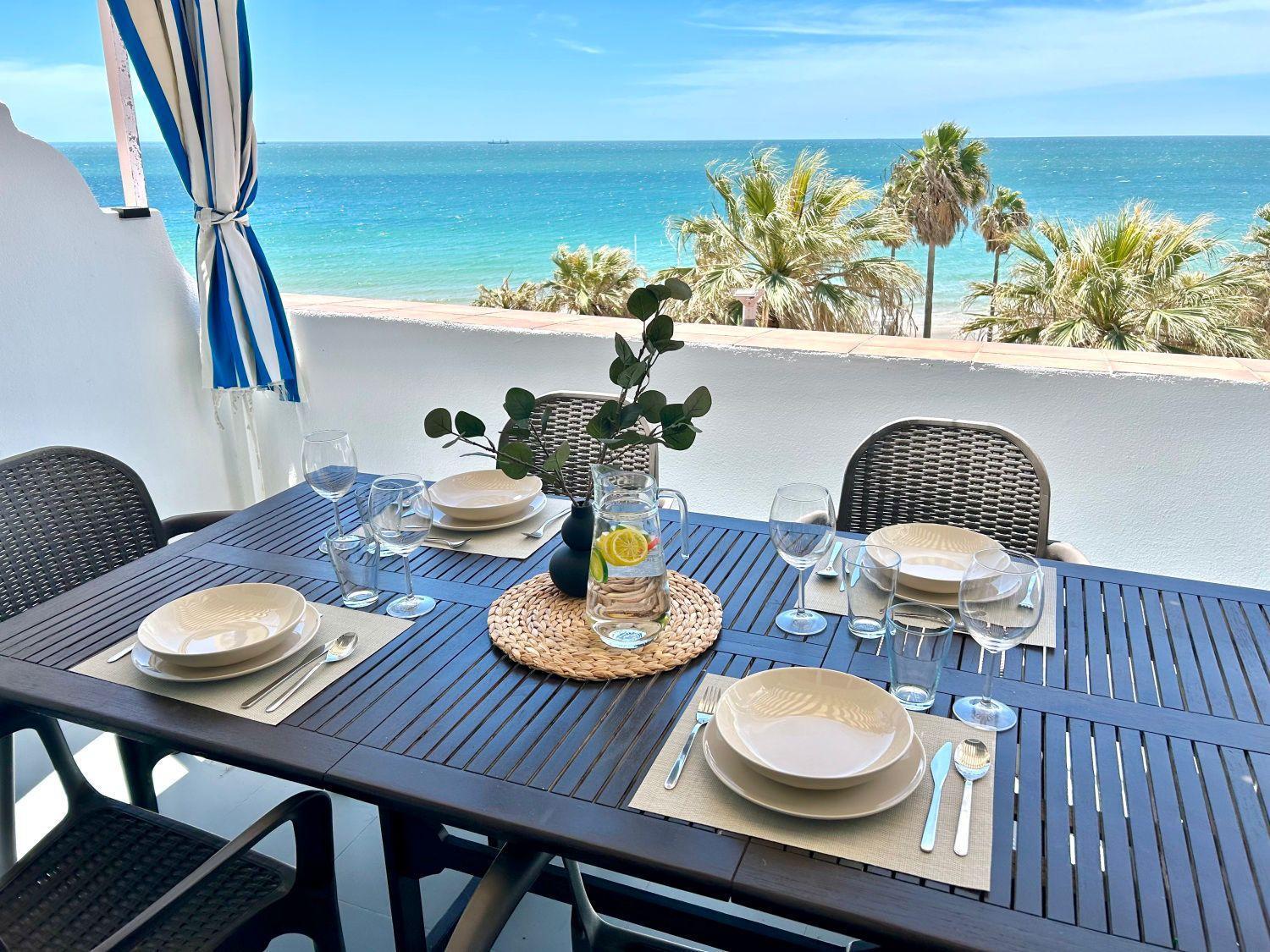 Gatu Villa Mar "Preferente Para Mayores De 25 Anos Y Familias " 엘푸에르토데산타마리아 외부 사진