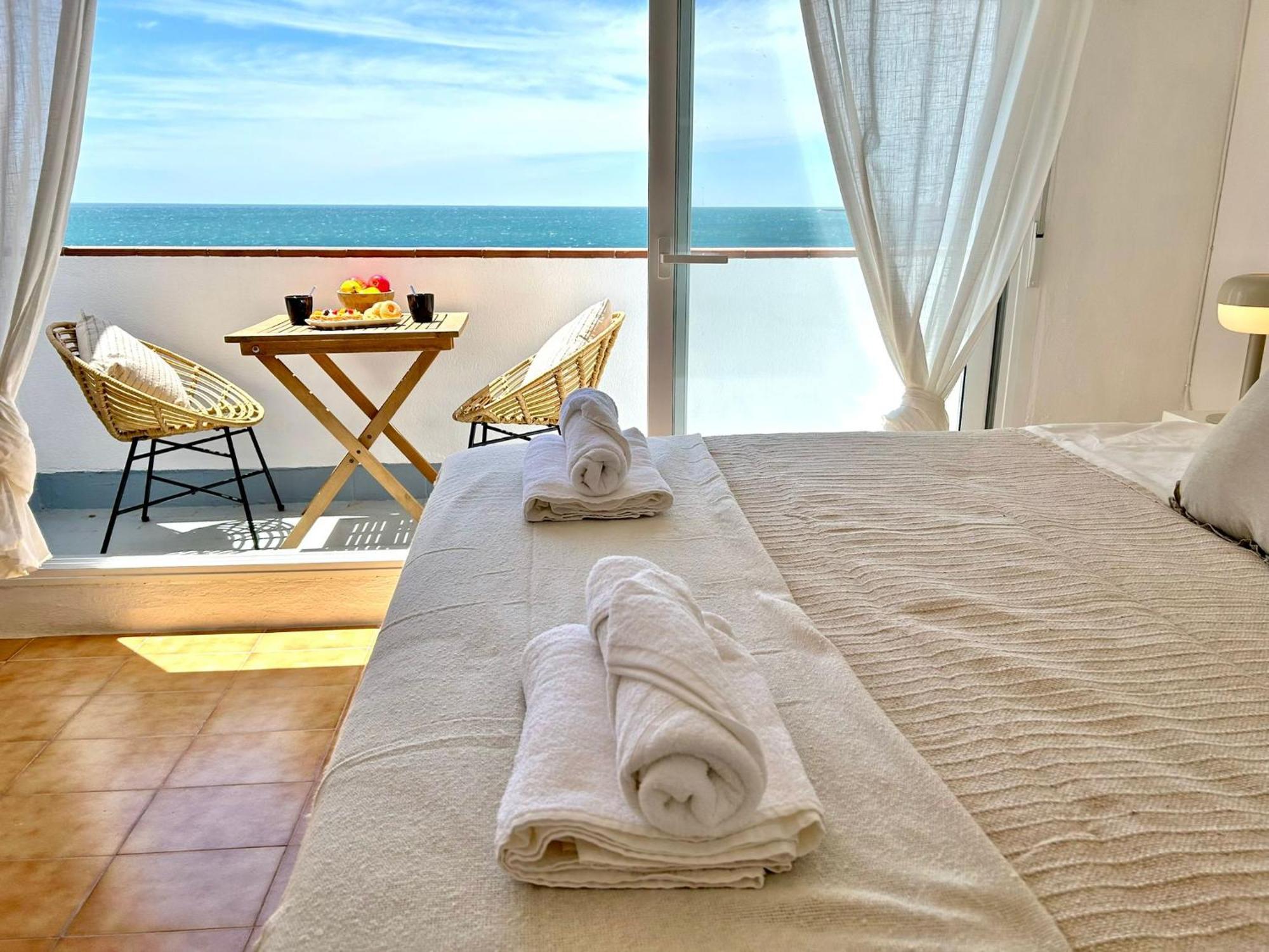 Gatu Villa Mar "Preferente Para Mayores De 25 Anos Y Familias " 엘푸에르토데산타마리아 외부 사진